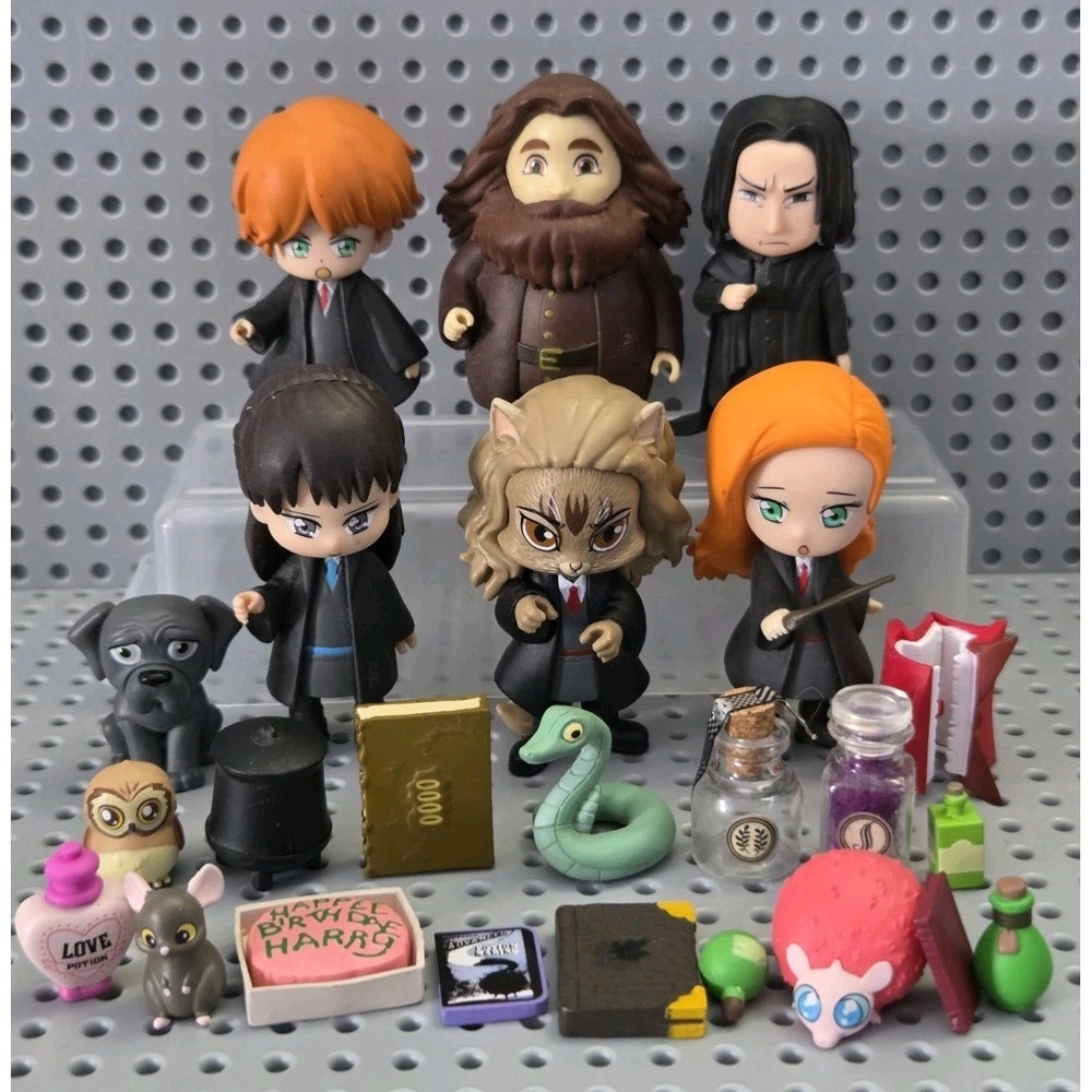Harry Potter Magical Capsules Series 2 Lot Harry Ron Hermione Hagrid Figures